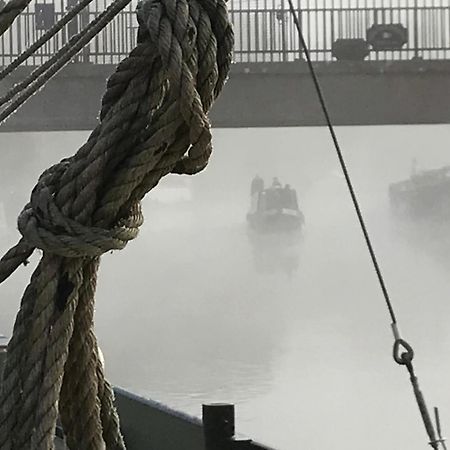 Hotel Barge Waternimf Ely Eksteriør billede