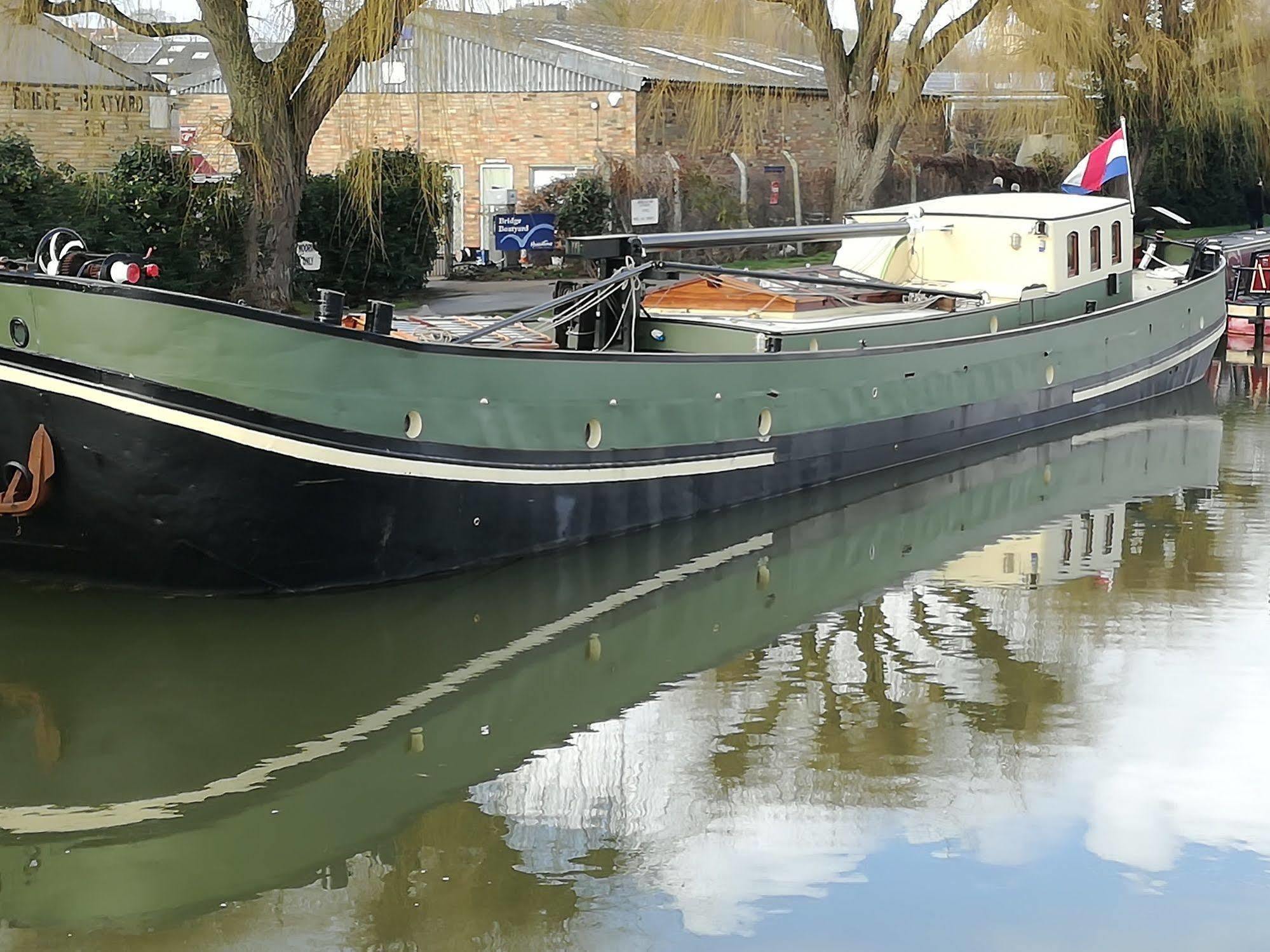 Hotel Barge Waternimf Ely Eksteriør billede
